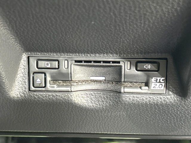 TOYOTA YARIS CROSS 2025