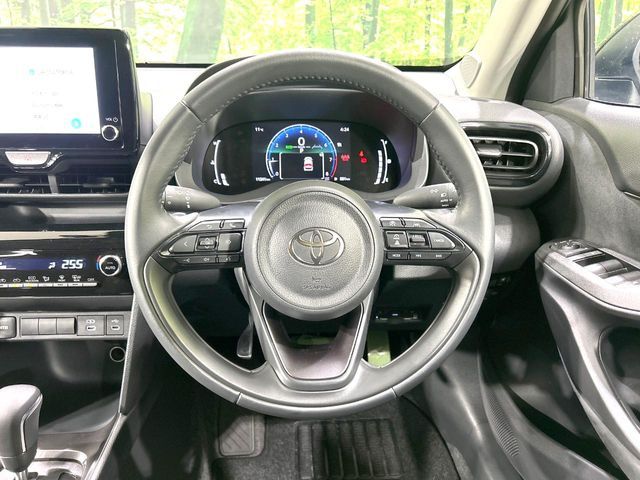 TOYOTA YARIS CROSS 2025