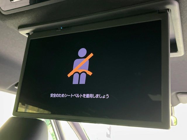 TOYOTA VOXY HYBRID 2024