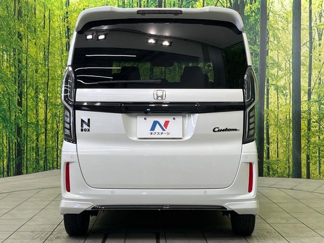 HONDA N BOX CUSTOM 2022