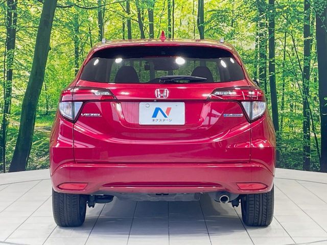 HONDA VEZEL HYBRID 2017