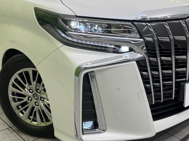 TOYOTA ALPHARD 2018