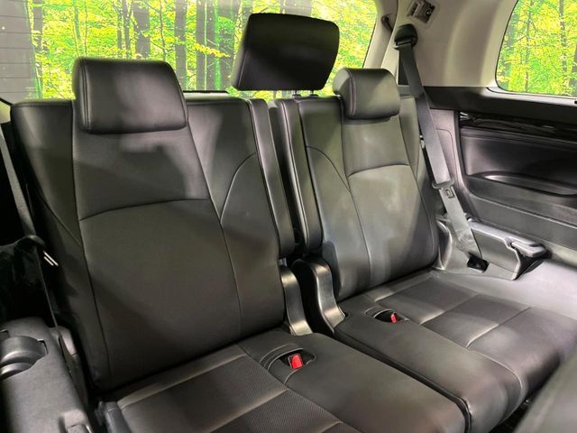 TOYOTA VELLFIRE  HYBRID 4WD 2018