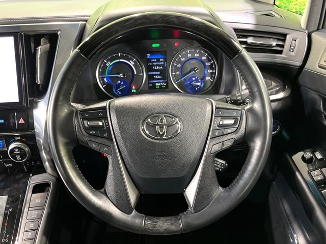 TOYOTA VELLFIRE  HYBRID 4WD 2018