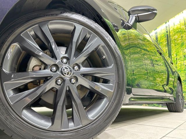 TOYOTA COROLLA TOURING HYBRID 2021