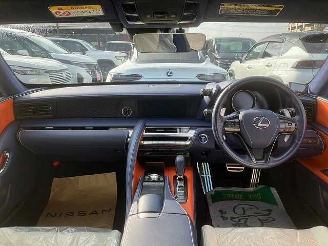 TOYOTA LEXUS LC500h 2017