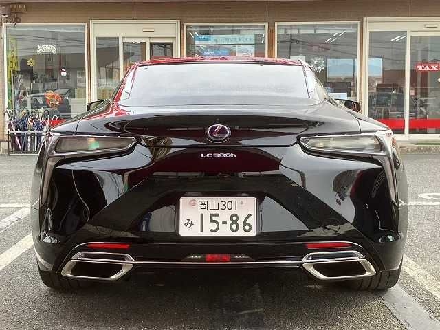 TOYOTA LEXUS LC500h 2017