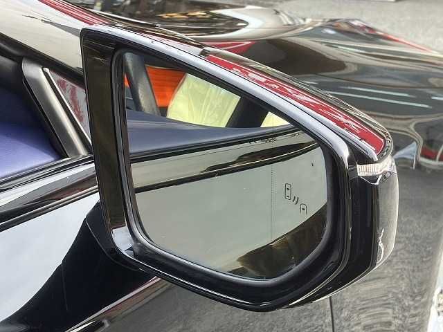 TOYOTA LEXUS LC500h 2017