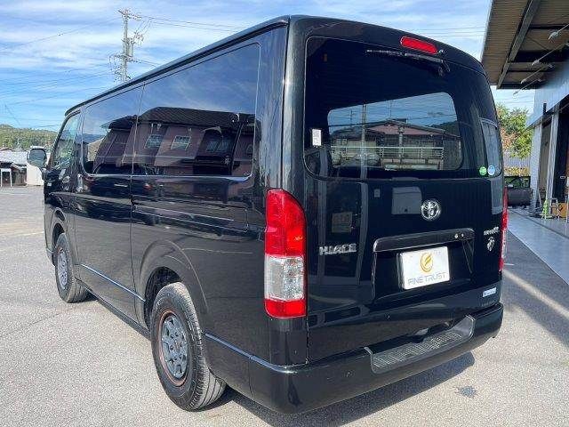 TOYOTA HIACE van 2WD 2018