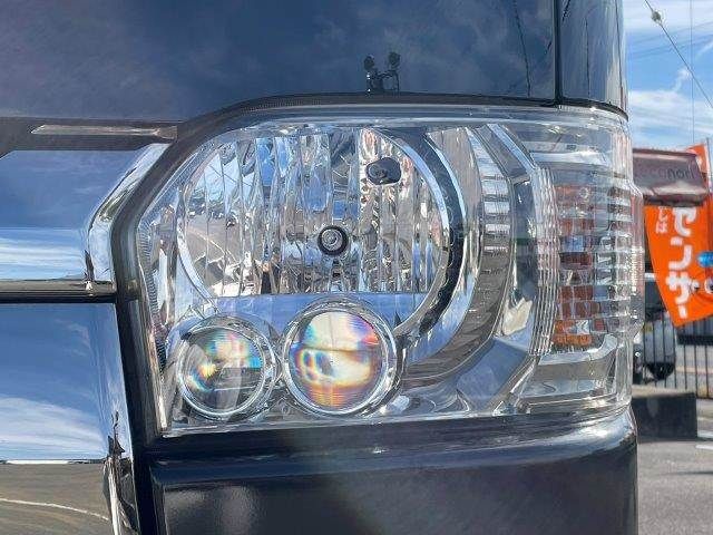 TOYOTA HIACE van 2WD 2018