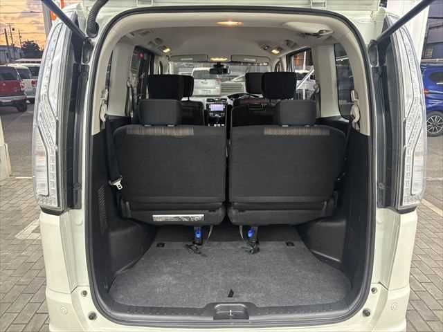 NISSAN SERENA  S-HYBRID 2014