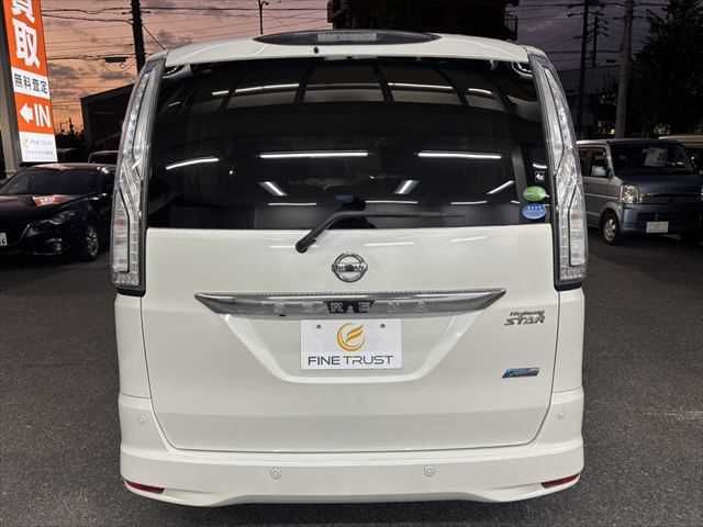 NISSAN SERENA  S-HYBRID 2014