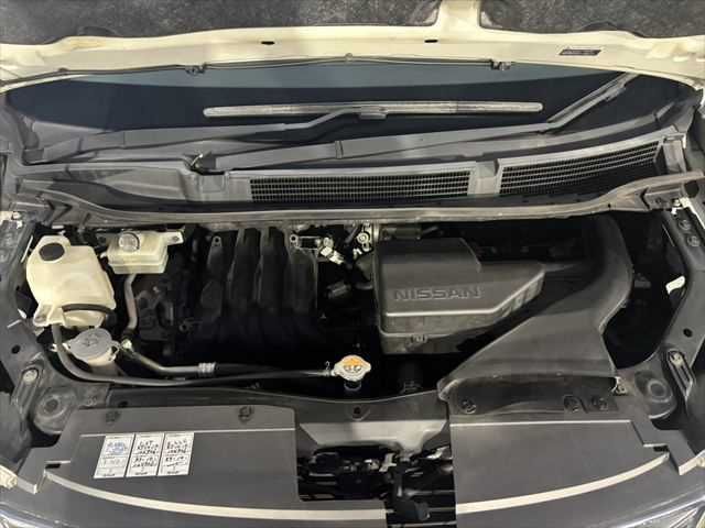 NISSAN SERENA  S-HYBRID 2014