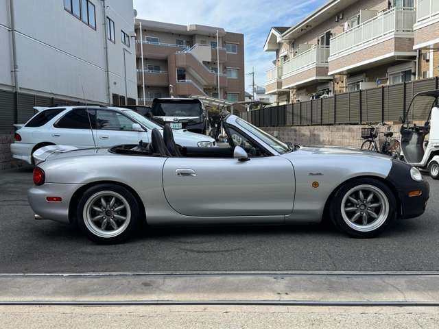 MAZDA ROADSTER 2004