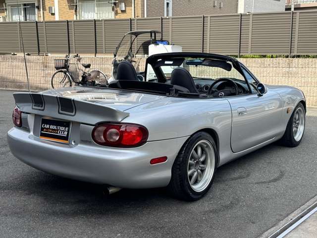 MAZDA ROADSTER 2004