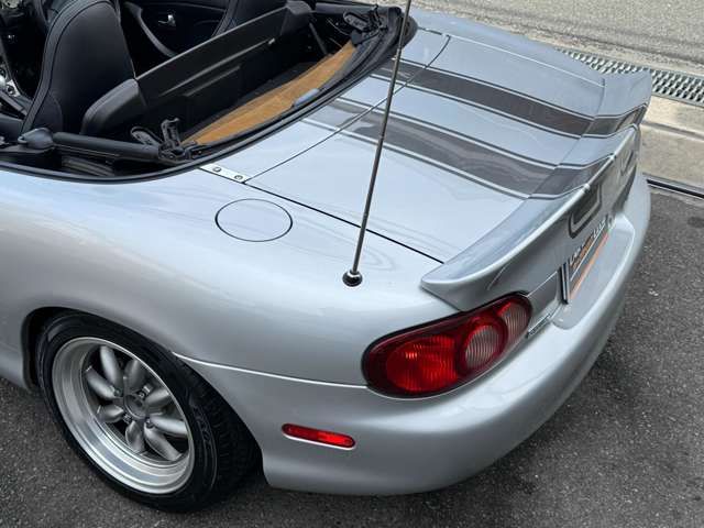 MAZDA ROADSTER 2004