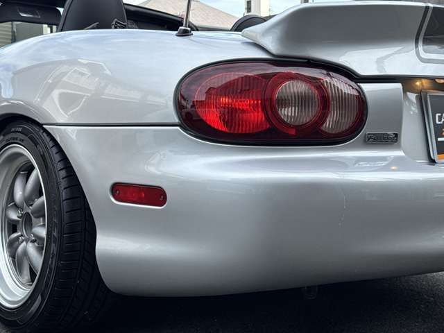 MAZDA ROADSTER 2004
