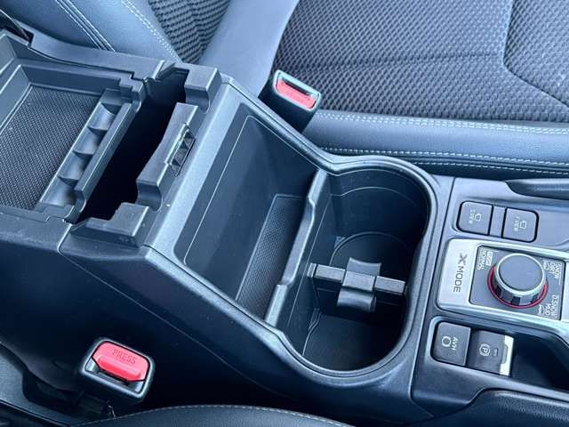 SUBARU FORESTER 2019