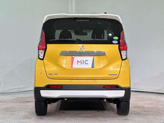 MITSUBISHI ek X 2020