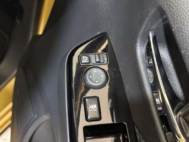 MITSUBISHI ek X 2020