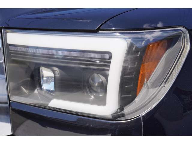 TOYOTA TANDORA 4WD 0