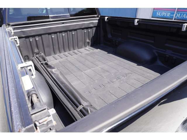 TOYOTA TANDORA 4WD 0