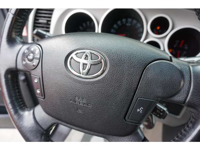 TOYOTA TANDORA 4WD 0