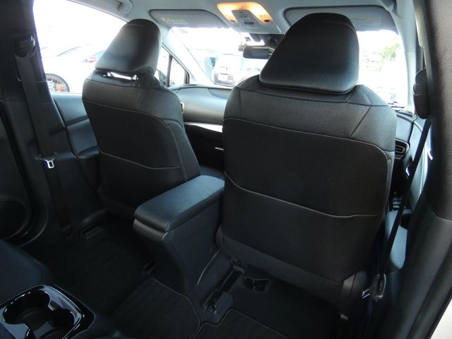 TOYOTA PRIUS PHV 2017