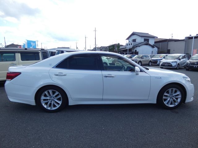 TOYOTA CROWN sedan hybrid 2014