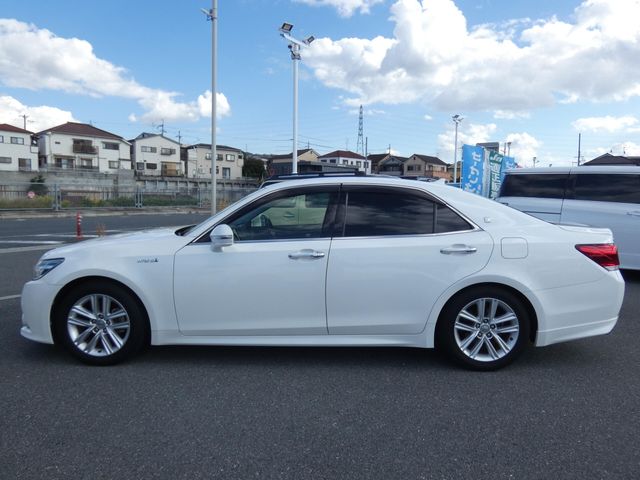 TOYOTA CROWN sedan hybrid 2014