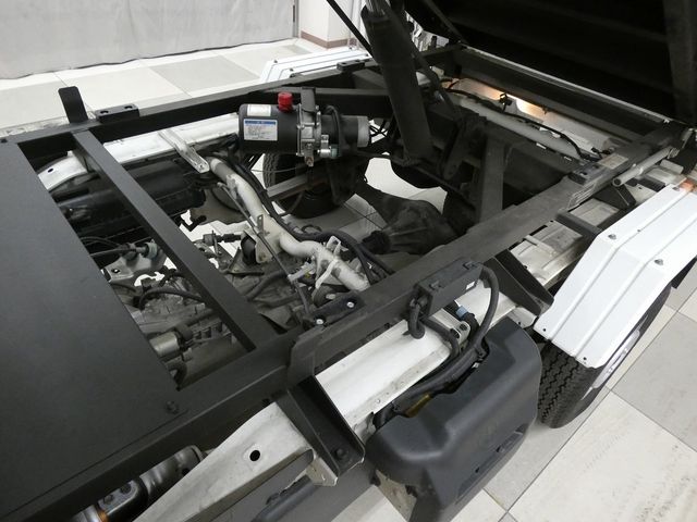 SUZUKI CARRY truck 4WD 2023