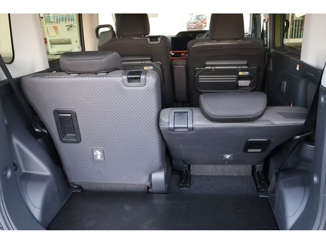 DAIHATSU TANTO FAN CROSS 4WD 2024