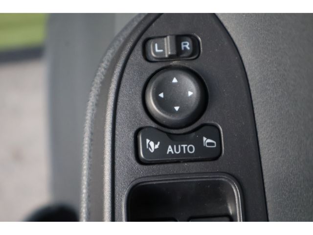 DAIHATSU TANTO FAN CROSS 4WD 2024