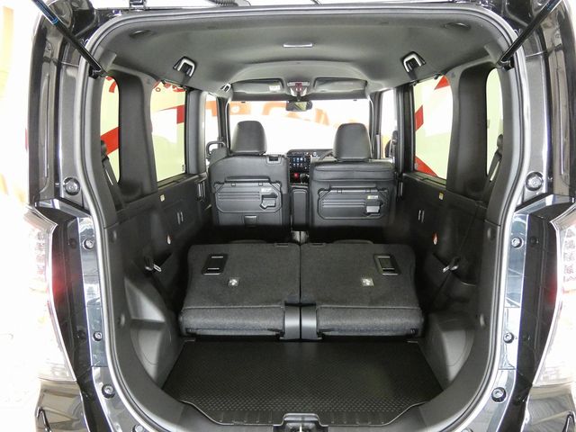 DAIHATSU TANTO CUSTOM 4WD 2025