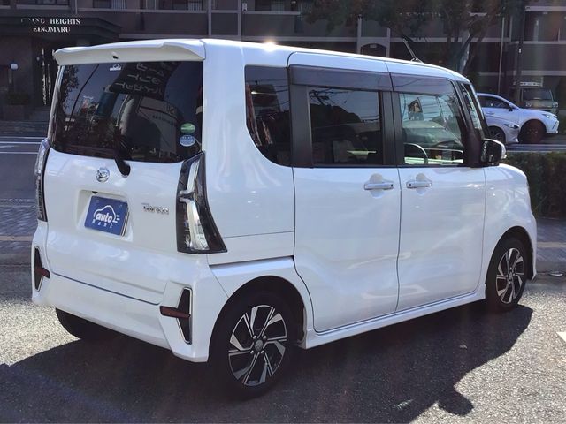 DAIHATSU TANTO CUSTOM 2020