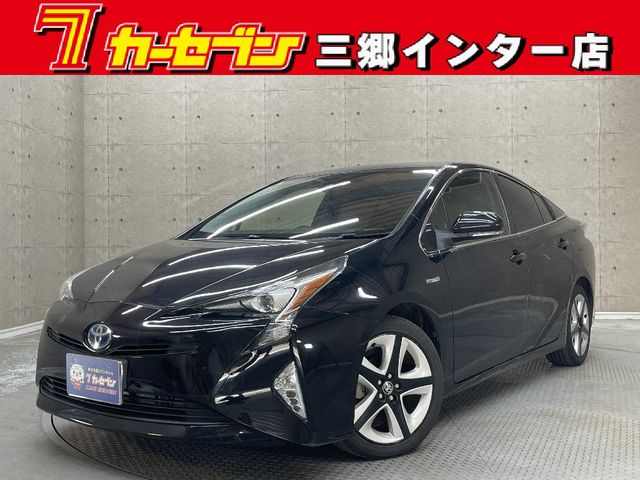 TOYOTA PRIUS 2017