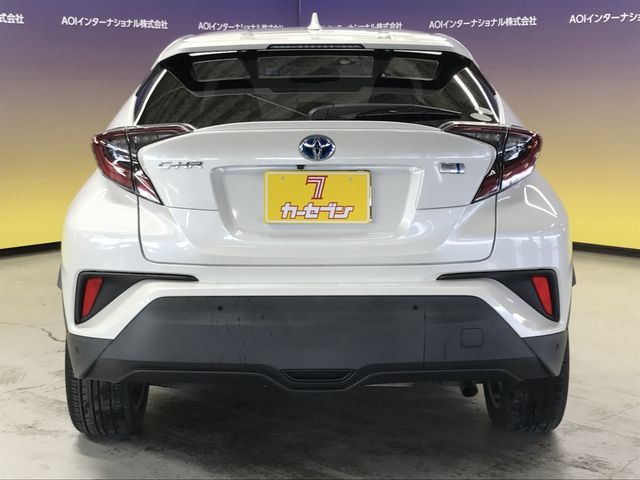 TOYOTA C-HR 2017