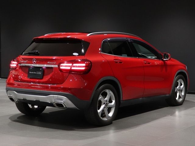 MERCEDES BENZ MERCEDES BENZ GLA class 2018