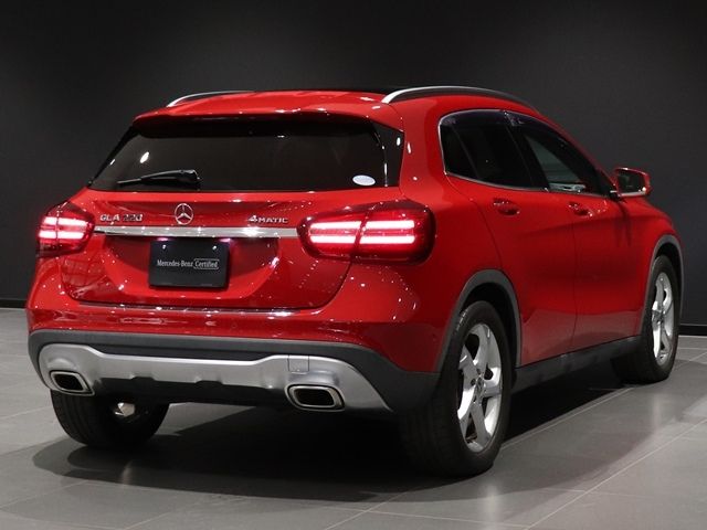 MERCEDES BENZ MERCEDES BENZ GLA class 2018