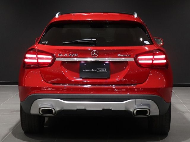 MERCEDES BENZ MERCEDES BENZ GLA class 2018