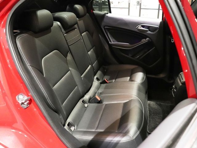 MERCEDES BENZ MERCEDES BENZ GLA class 2018