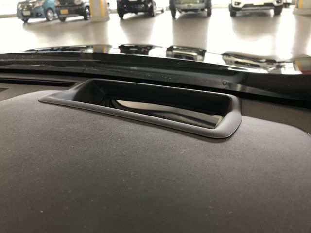 TOYOTA LEXUS UX250h 2023