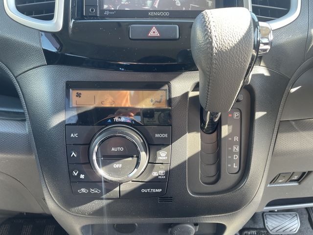 SUZUKI SOLIO 4WD 2012