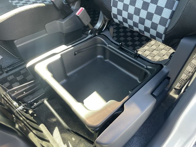 SUZUKI SOLIO 4WD 2012