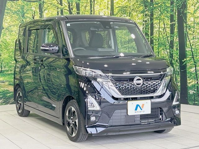 NISSAN ROOX 2021