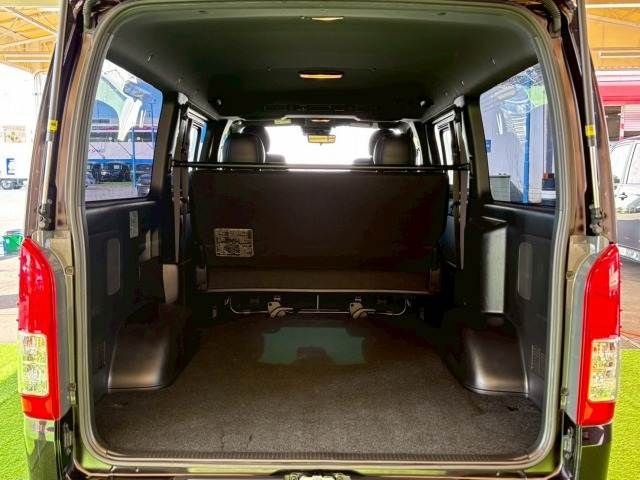 TOYOTA HIACE van 2WD 2020