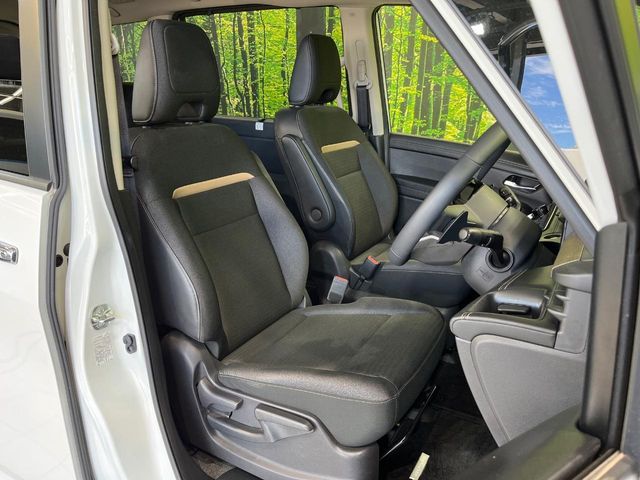 NISSAN SERENA  WG 2023