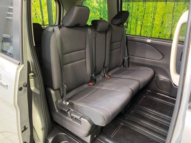 NISSAN SERENA  S-HYBRID 2018