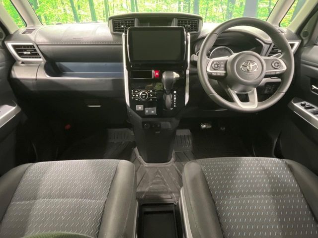 TOYOTA ROOMY 2023