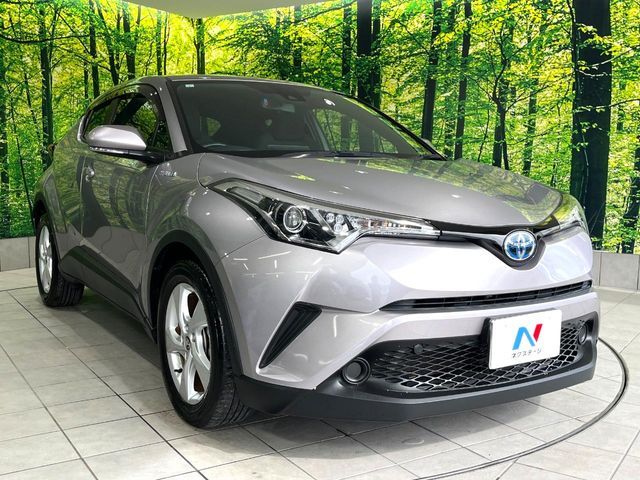 TOYOTA C-HR 2017